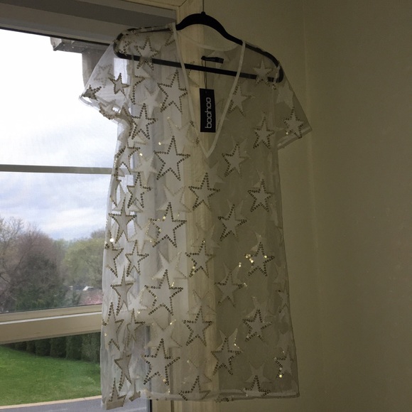 Boohoo Dresses & Skirts - NWT Boohoo Sequin Sheer Mesh Festival Shift Dress Boohoo Dresses & Skirts - NWT Boohoo Sequin Sheer Mesh Festival Shift Dress